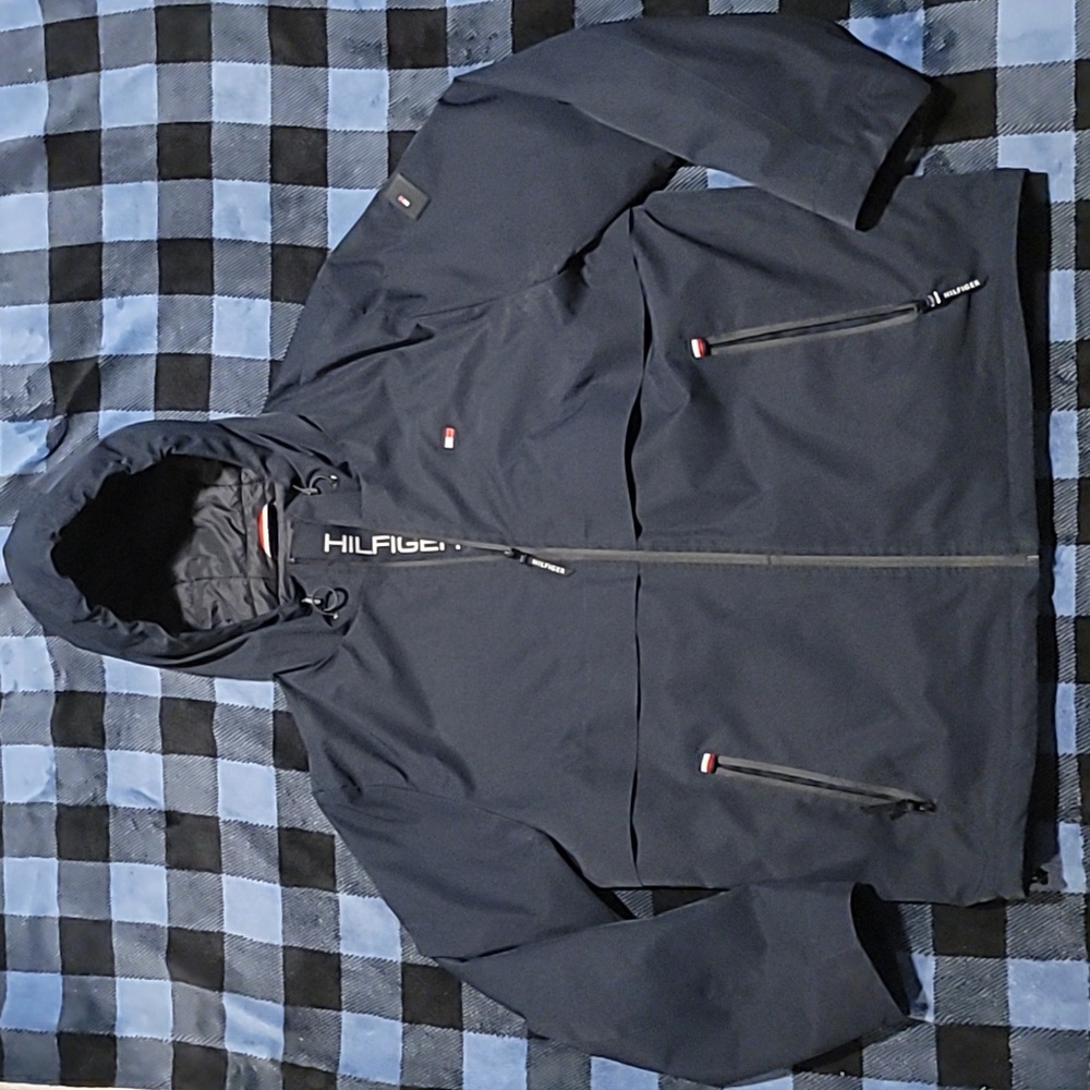 Tommy Hilfiger. Sailing Jacket. Never-worn. Wind&Water resistant.  Size XL